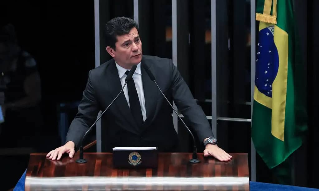 Desembargador vota pela cassação de Moro em 4ª sessão de julgamento