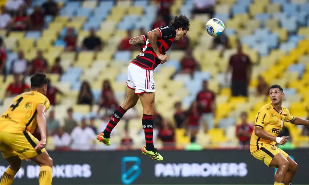 Fla conta com gol de Pedro para derrotar Amazonas na Copa do Brasil