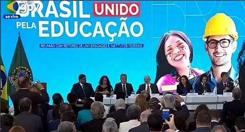 Lula anuncia Universidade Federal em Ipatinga