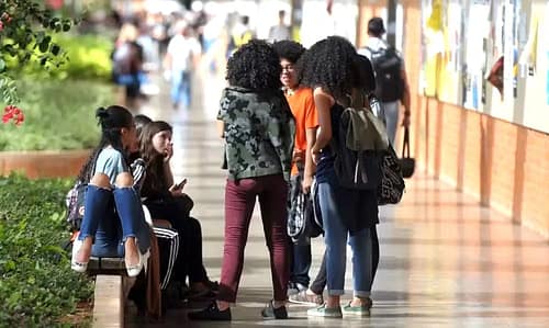 Universidade Zumbi dos Palmares expande educação com foco em diversidade etária e racial