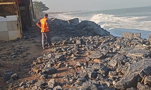 Construções indevidas agravam problema de erosão costeira no Brasil