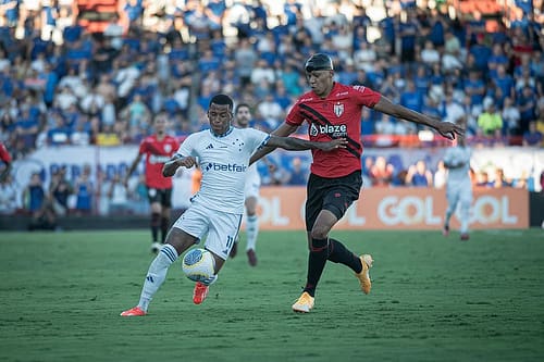 Cruzeiro garante vitória de 1X0 contra o Atlético-GO