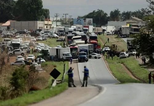 PGR denúncia nove envolvidos em bloqueios de rodovias após eleições