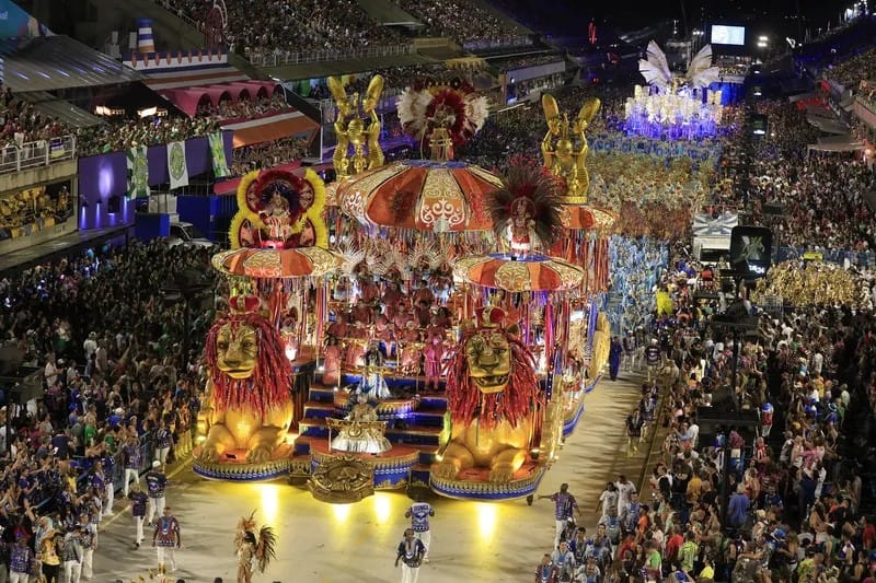 Maioria das escolas de samba do Rio terá enredos sobre negritude