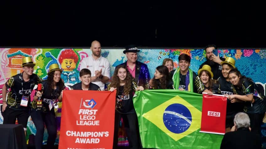 Brasil é campeão no Mundial de Robótica em Houston