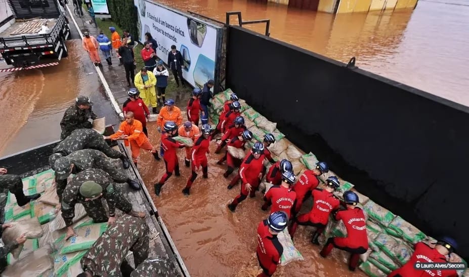 Chuvas afetam 781 mil pessoas no RS; mortes sobem para 75