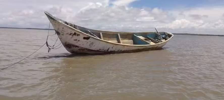 PF diz que corpos achados em embarcação no Pará são de africanos