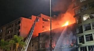 Incêndio em pousada de Porto Alegre deixa pelo menos 10 mortos